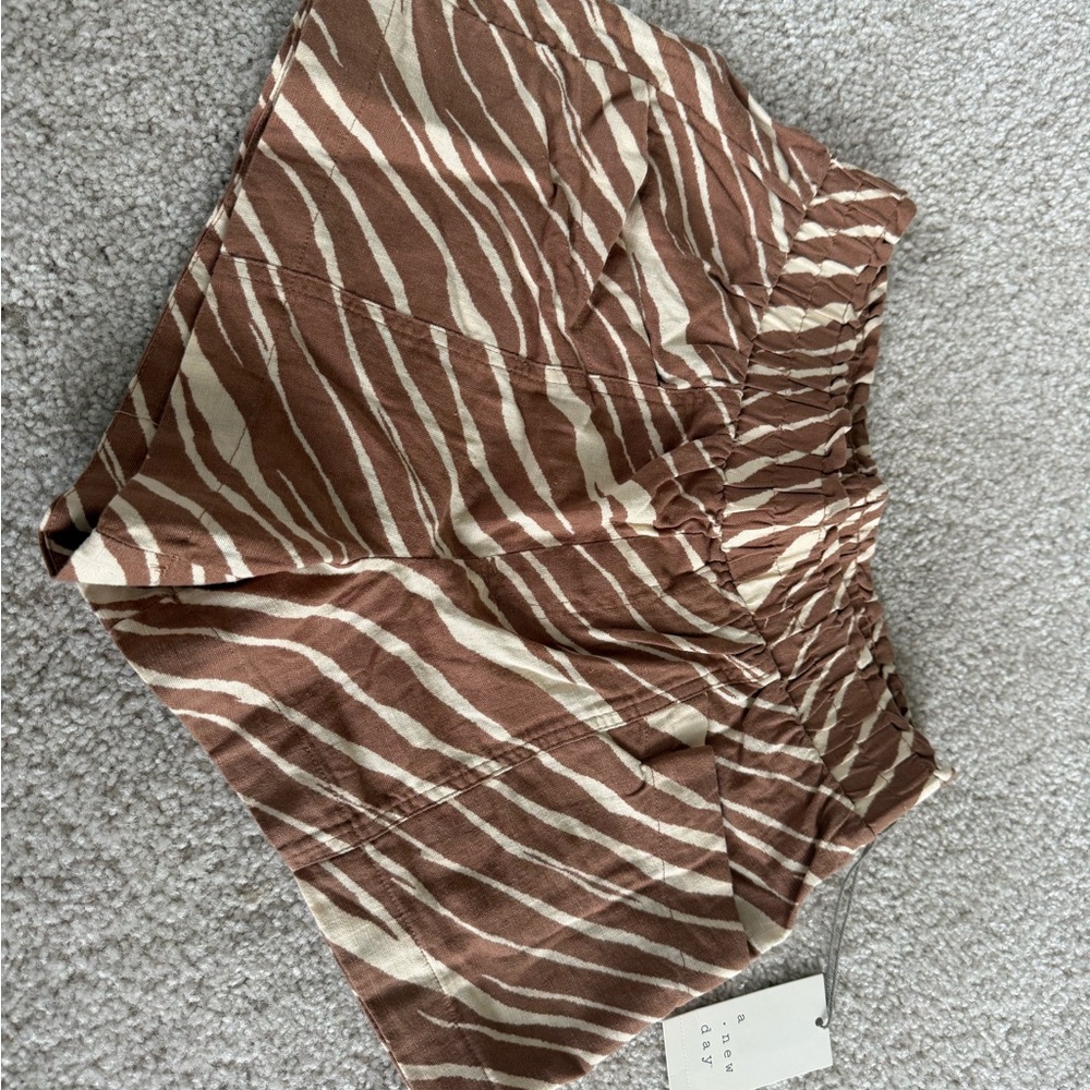 Striped Tan & White Shorts